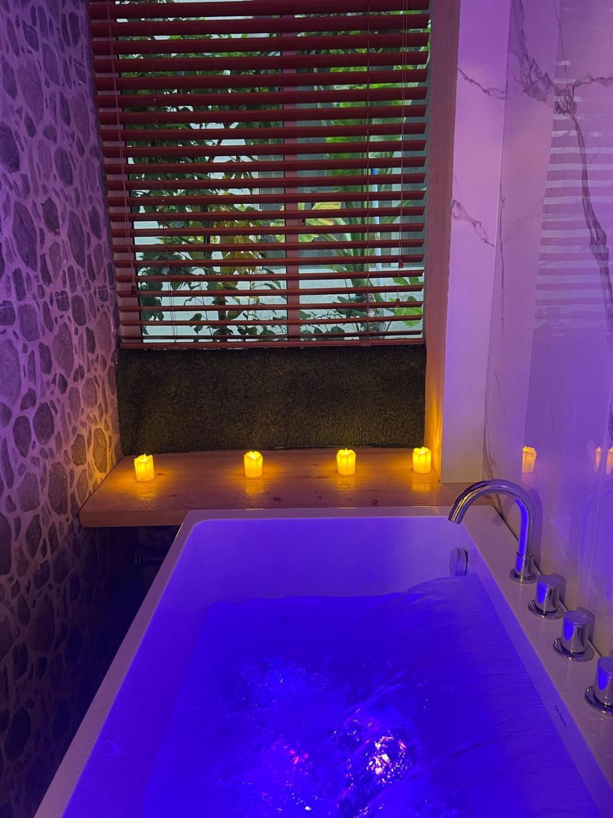 Rooftop Inn Мале Экстерьер фото
